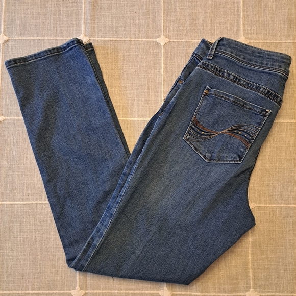 Lee Perfect Fit Straight Leg Jeans - Picture 1 of 4